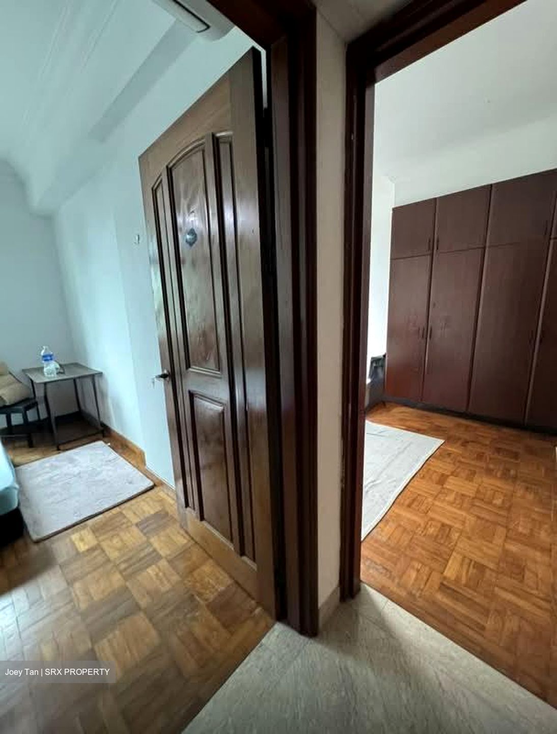 Highland Road (D19), Terrace #544451011